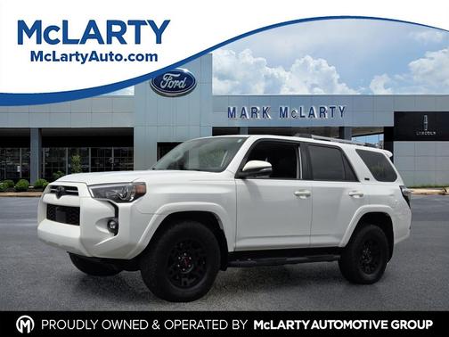 White 2022 Toyota 4Runner SR5 Premium