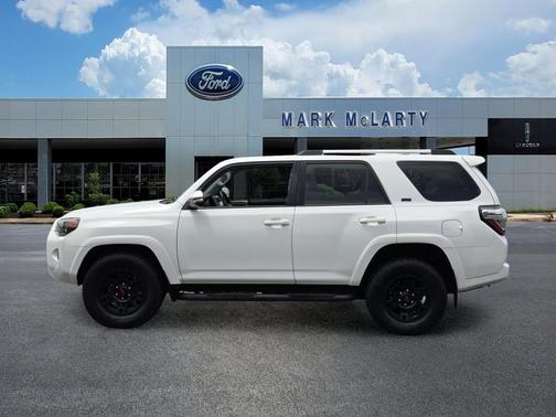 White 2022 Toyota 4Runner SR5 Premium