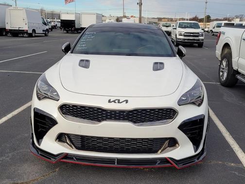 2022 Kia Stinger GT2