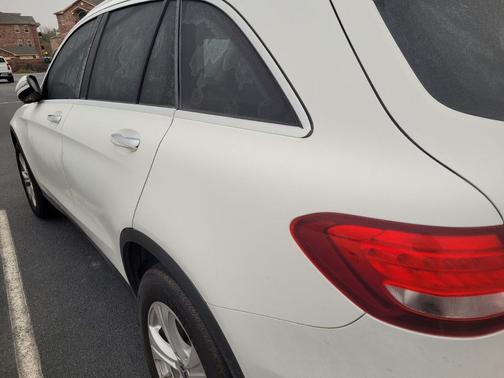 2018 Mercedes-Benz GLC 300 Base