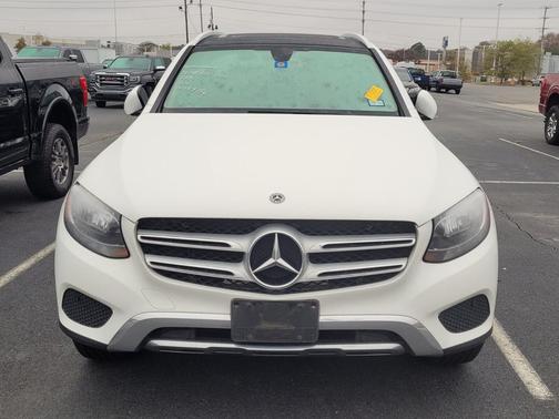 2018 Mercedes-Benz GLC 300 Base