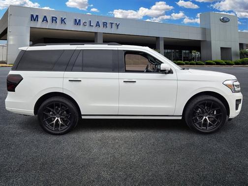 2024 Ford Expedition Platinum