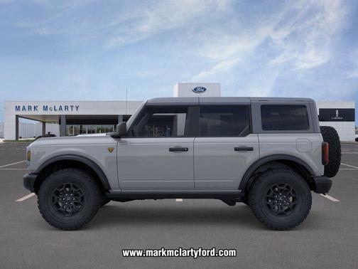 Avalanche Gray 2026 Ford Bronco Badlands