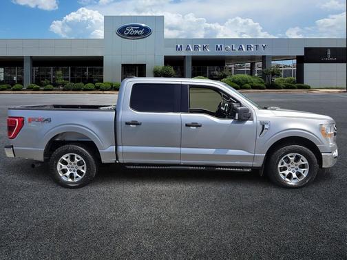 ICONIC SILVER METALLIC 2022 Ford F-150 XLT