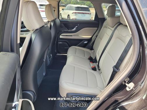 2025 Lincoln Corsair Premiere