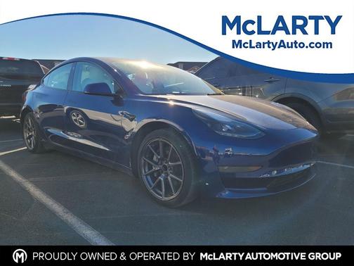 2022 Tesla Model 3 Standard Range
