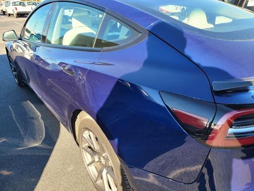 2022 Tesla Model 3 Standard Range