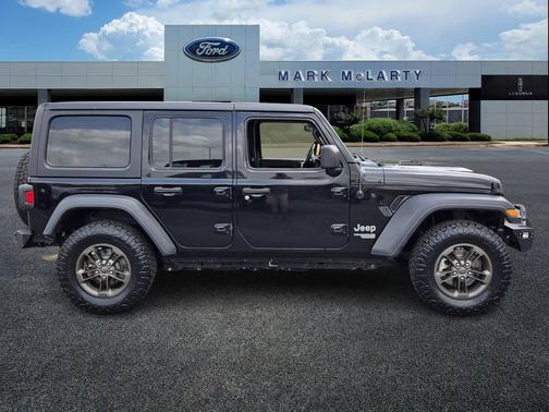 Black Clearcoat 2021 Jeep Wrangler Unlimited Sport