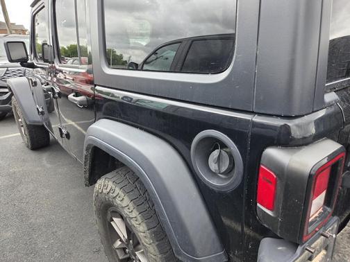 Black Clearcoat 2021 Jeep Wrangler Unlimited Sport