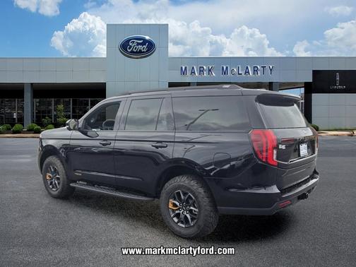 AGATE BLACK METALLIC 2026 Ford Expedition Tremor