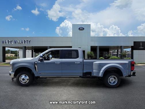 Glacier Gray Metallic Tri-Coat 2026 Ford F-350 King Ranch