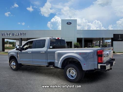 Glacier Gray Metallic Tri-Coat 2026 Ford F-350 King Ranch