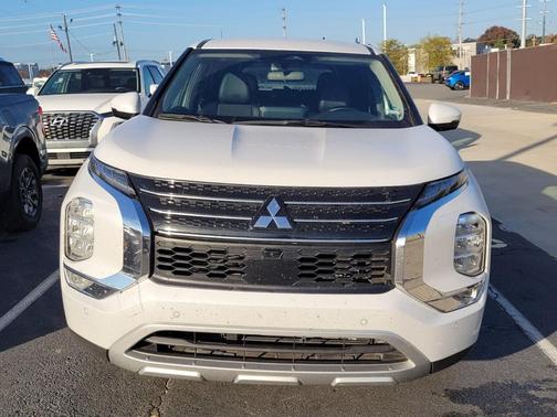 2024 Mitsubishi Outlander SE 2.5 2WD