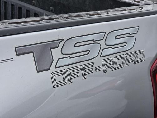 2019 Toyota Tacoma SR