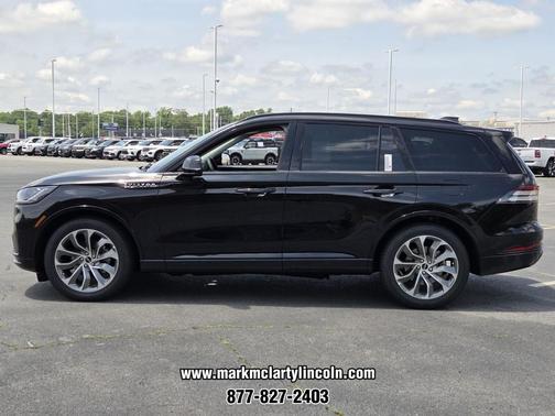 INFINITE BLACK MET CC 2026 Lincoln Aviator Premiere