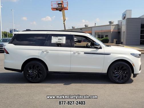 2025 Lincoln Navigator Reserve