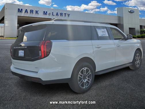 2025 Ford Expedition Max Active 4x2