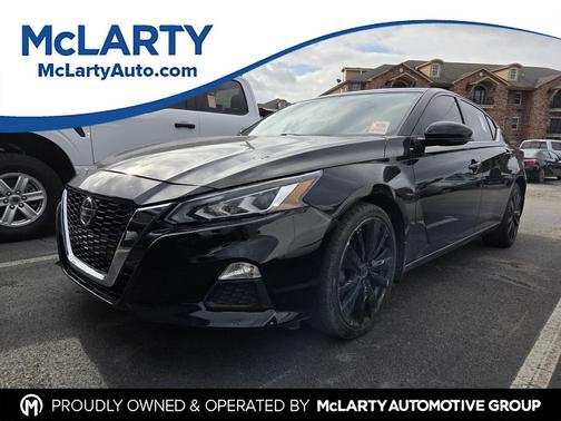 Super Black 2019 Nissan Altima 2.5 SR