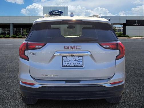 Quicksilver Metallic 2019 GMC Terrain SLT
