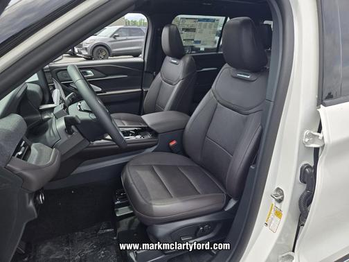 STAR WHITE MET TRI-COAT 2026 Ford Explorer Platinum