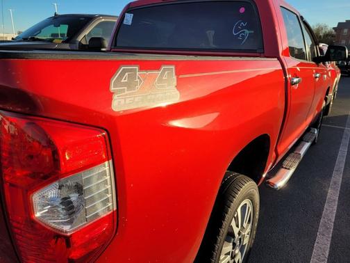 2020 Toyota Tundra Platinum