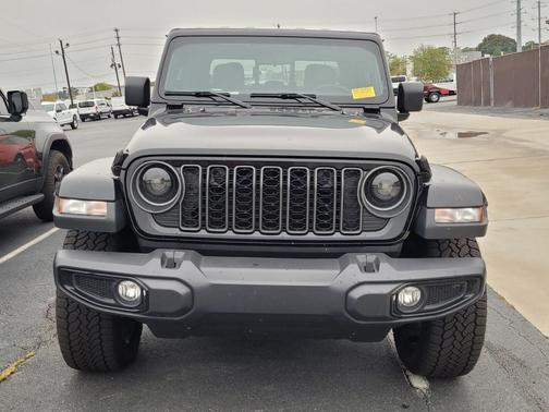 2025 Jeep Gladiator Nighthawk