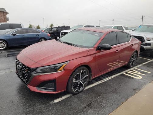 2024 Nissan Altima SR FWD