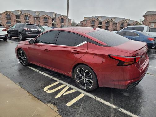 2024 Nissan Altima SR FWD