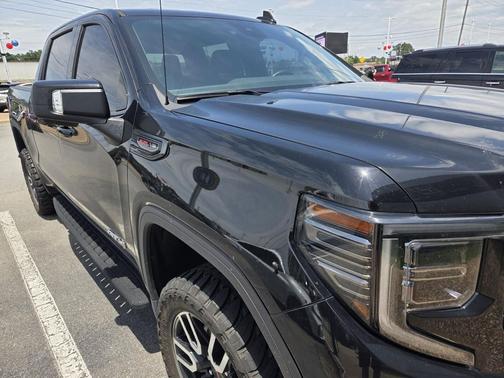 Onyx Black 2023 GMC Sierra 1500 AT4