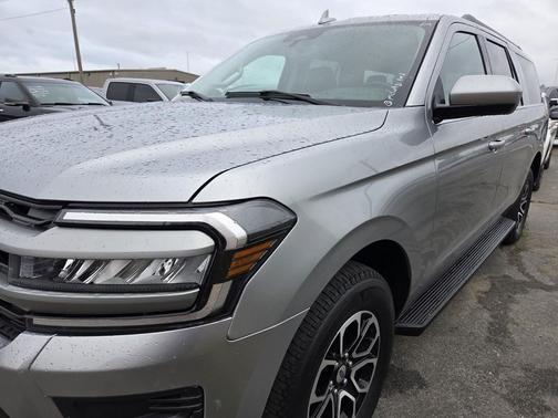 ICONIC SILVER METALLIC 2024 Ford Expedition Max XLT