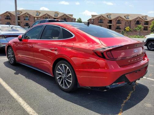 2021 Hyundai SONATA Limited