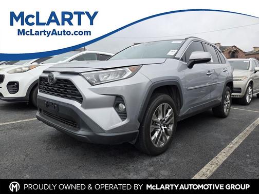 Silver Sky Metallic 2019 Toyota RAV4 XLE Premium