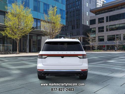 Pristine White Metallic Tri-Coat 2026 Lincoln Aviator Reserve