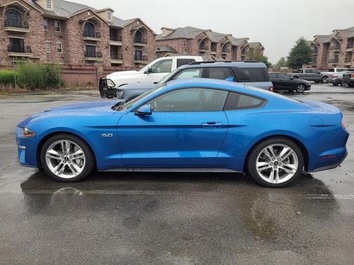 2021 Ford Mustang GT Premium