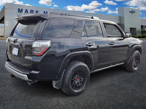 2024 Toyota 4Runner TRD Off Road