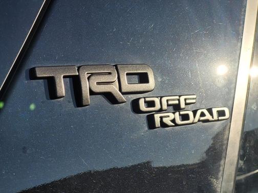 2024 Toyota 4Runner TRD Off Road