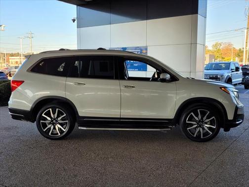 2020 Honda Pilot AWD Elite