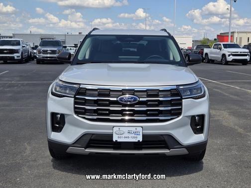 Space White Metallic 2026 Ford Explorer Active