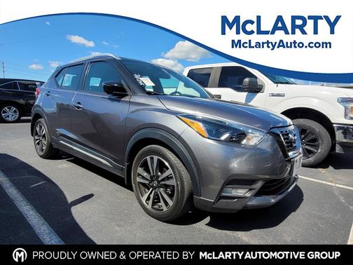2020 Nissan Kicks SR