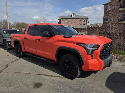 2022 Toyota Tundra Hybrid TRD Pro