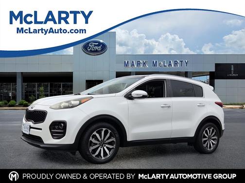 Snow White Pearl 2017 Kia Sportage EX