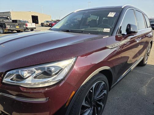 DIAMOND RED MET TINTED CC 2023 Lincoln Aviator Reserve AWD
