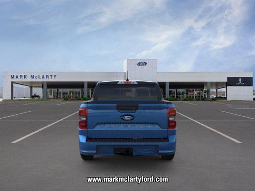 VELOCITY BLUE 2026 Ford Maverick Lobo Standard
