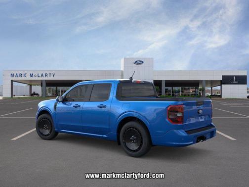 VELOCITY BLUE 2026 Ford Maverick Lobo Standard