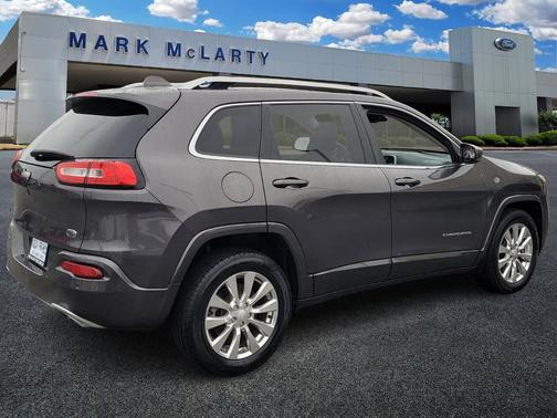 2018 Jeep Cherokee Overland