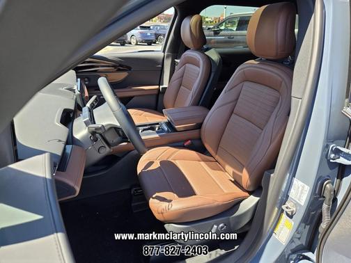 WHISPER BLUE MET CC 2026 Lincoln Nautilus Reserve
