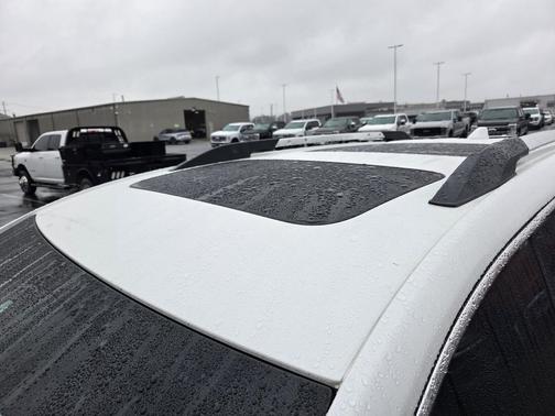 White Frost Tricoat 2021 GMC Acadia Denali