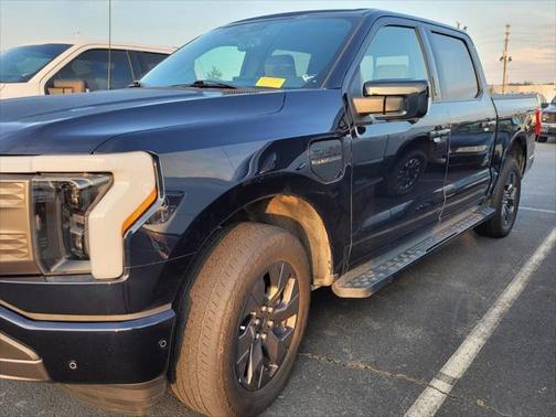 2023 Ford F-150 Lightning LARIAT