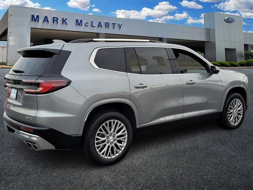 2025 GMC Acadia Denali