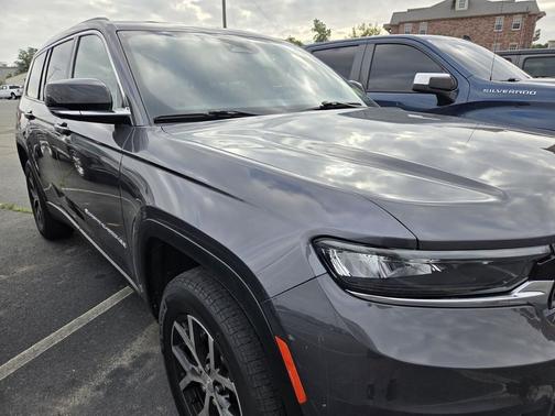 Baltic Gray Metallic Clearcoat 2024 Jeep Grand Cherokee L Limited